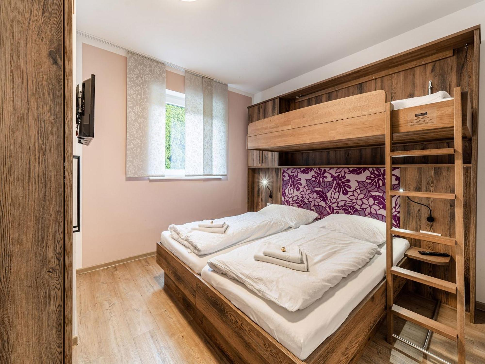 Large Apartment In Sankt Georgen With Balcony Furstau Exterior photo